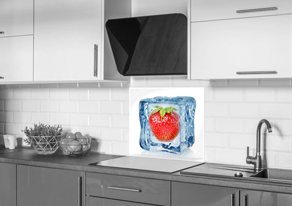 Sticla imprimata Cub Capsuni